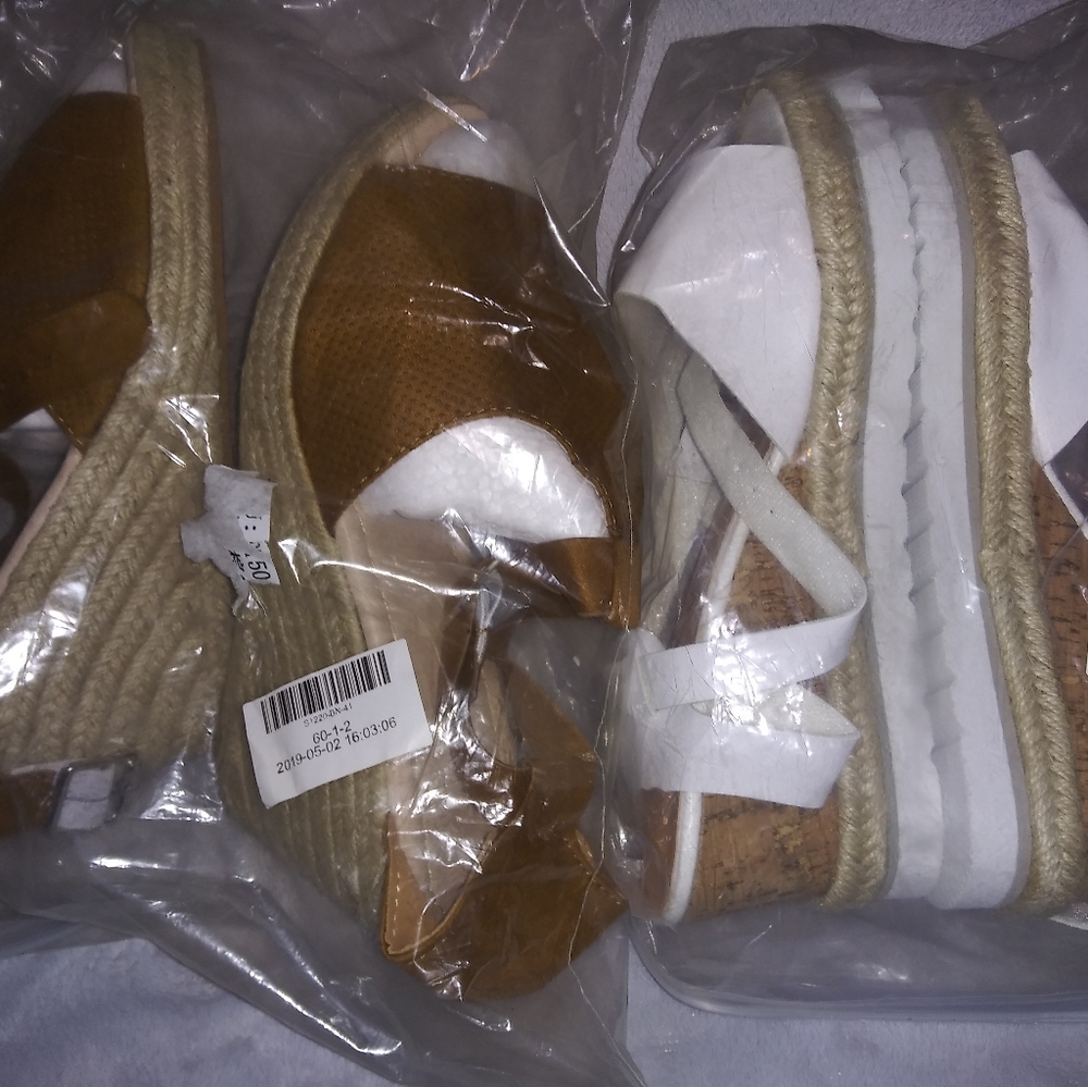 Women wedge sandals
